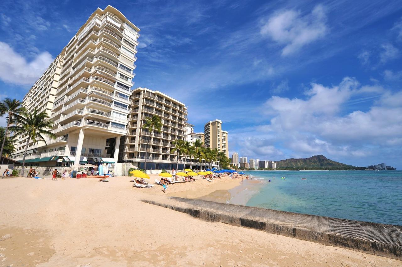 Waikiki Shore Beachfront Хонолулу Екстериор снимка